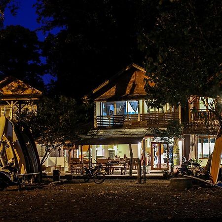 Bk Homestay, Batukaras Exteriör bild